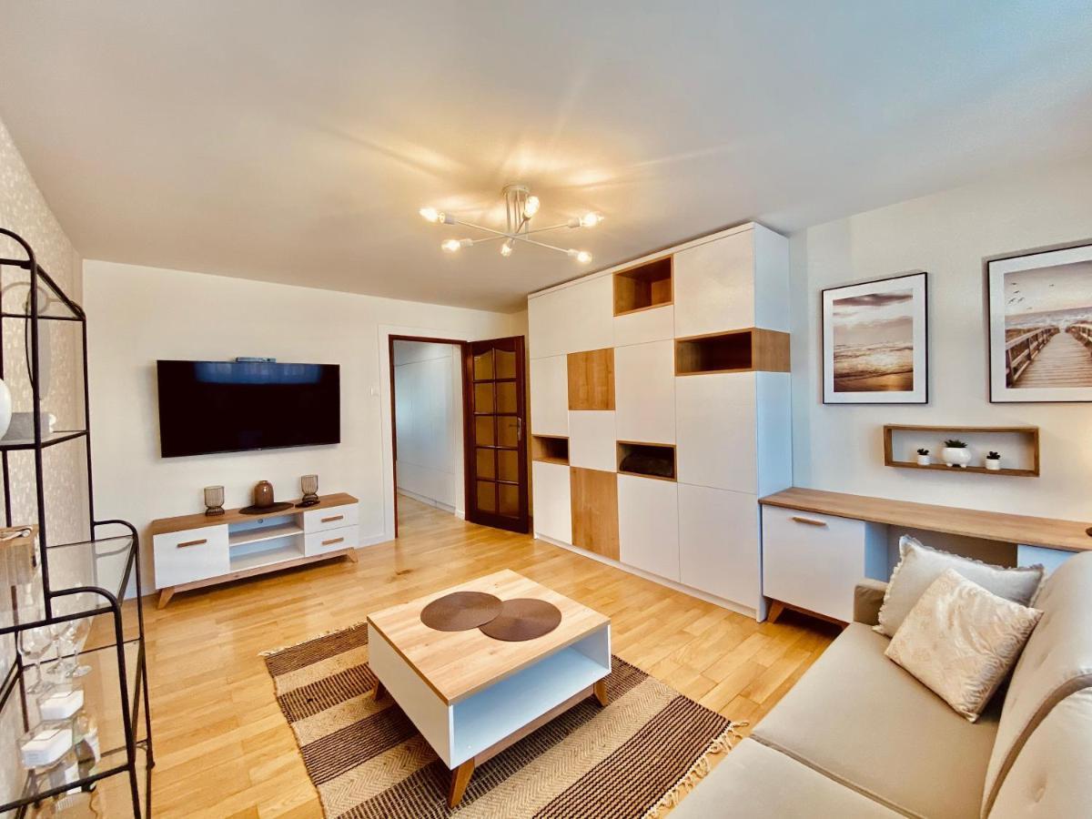 Apartamenty Na Klasztornej Jaslo  Luaran gambar